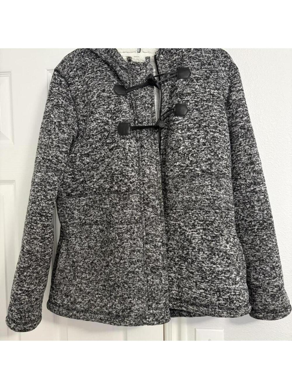 Ookie & Lala Women's Gray Toggle Button Jacket with Sherpa L